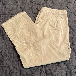 Ann Taylor Cream Capris